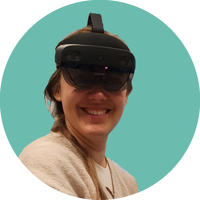 Vaiva with VR-glasses